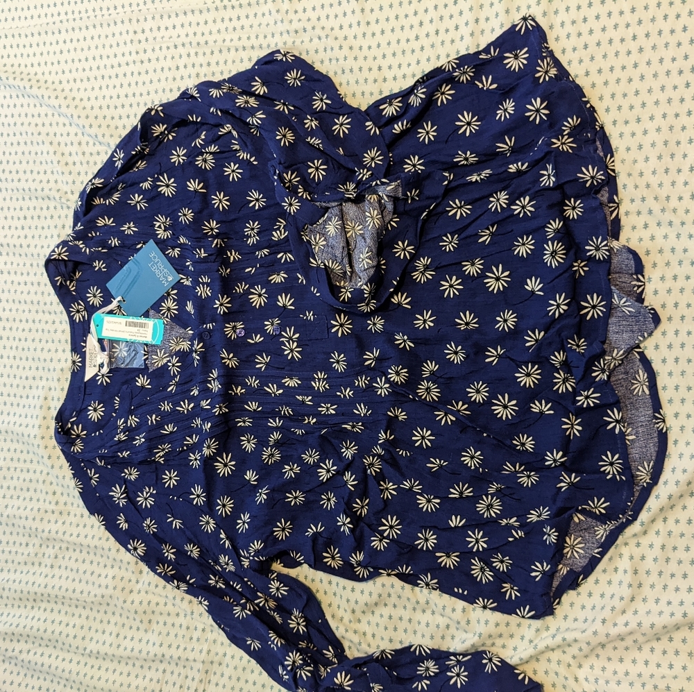 *NWT* Market & Spruce Hemingway Pintuck blouse